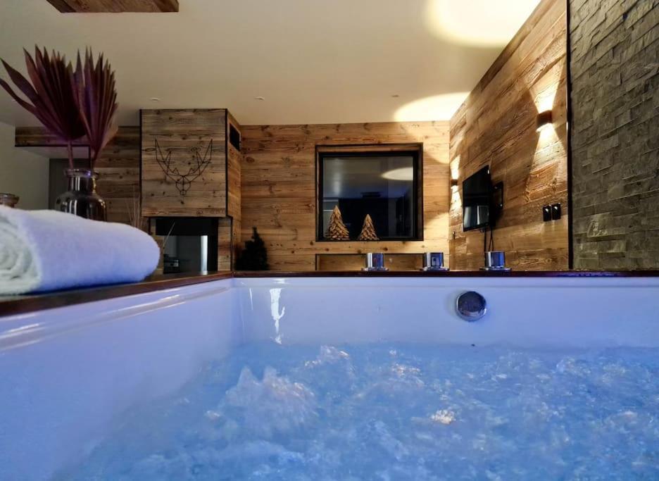 Le Enecy - Spa - Coeur Vieille Ville Annecy Extérieur photo